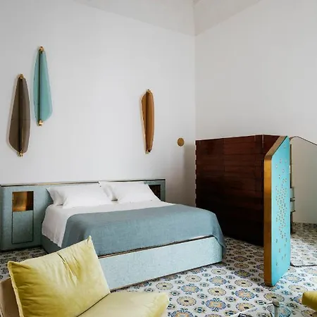 Palazzo Luce Hotel *