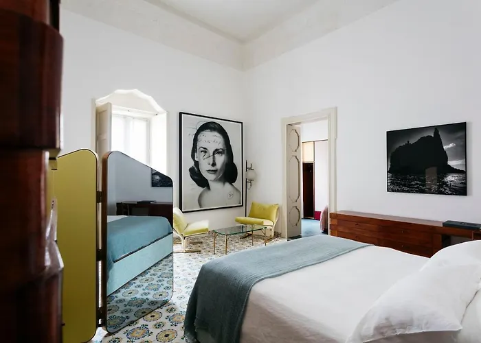 Palazzo Luce Hotel *